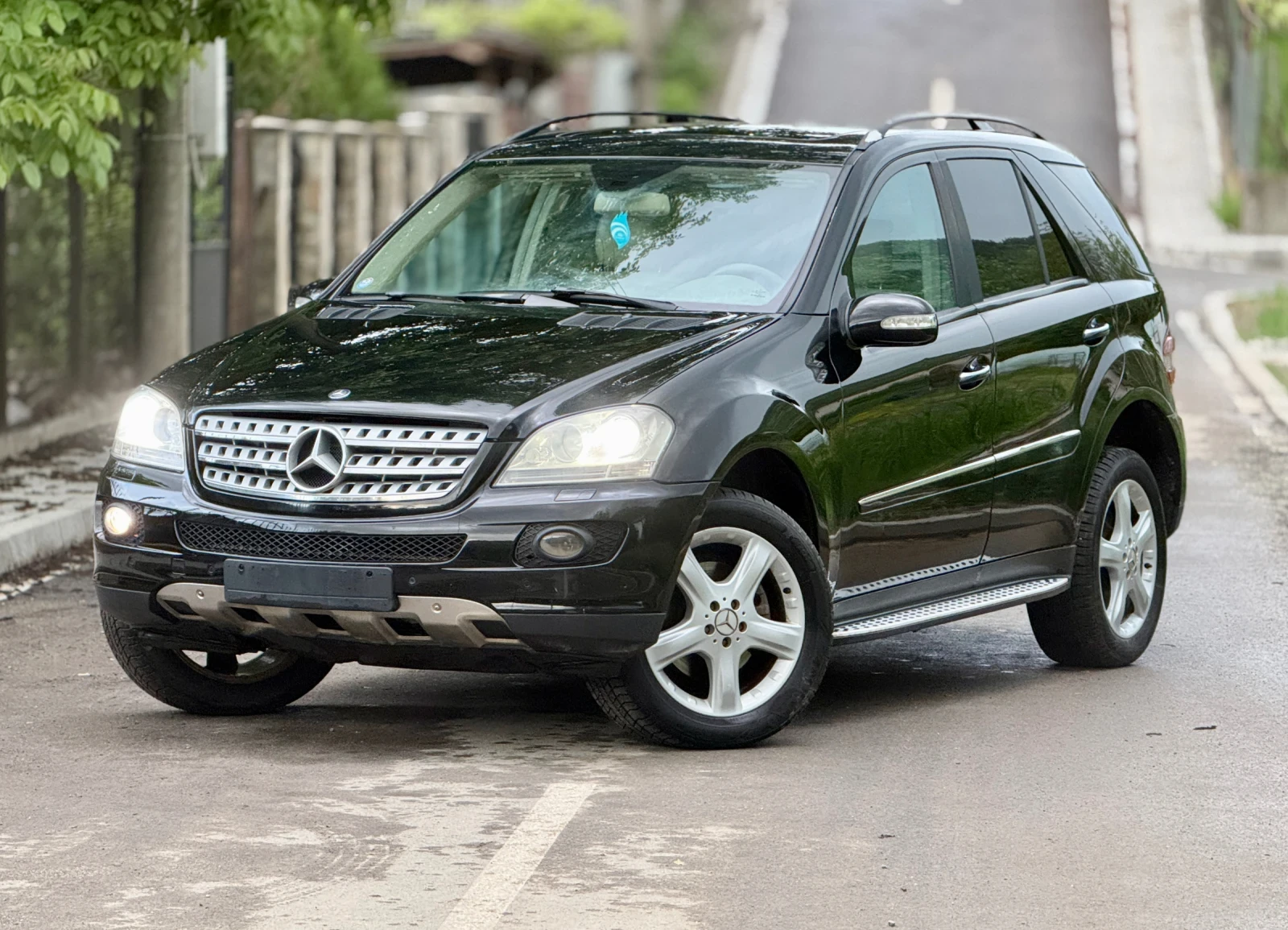 Mercedes-Benz ML 280 4MATIC* 3.0CDI* ПРУЖИНИ* ITALIA , снимка 2 - Автомобили и джипове - 54511556