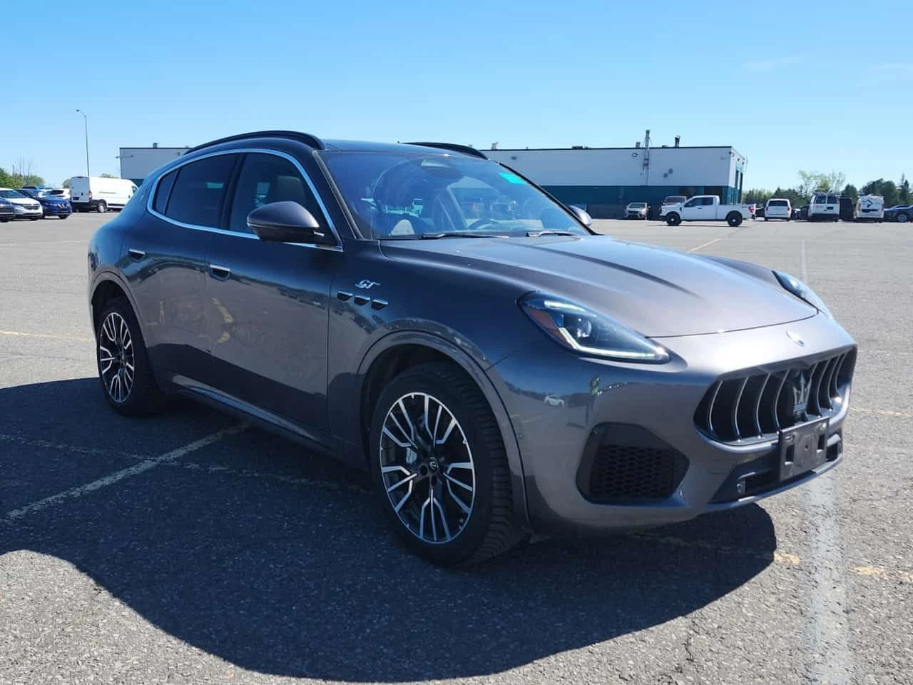 Maserati Grecale GT| SONUS FABER| ОБДУХВАНЕ| 360| HUD| 2 KЛЮЧА, снимка 2 - Автомобили и джипове - 54766401