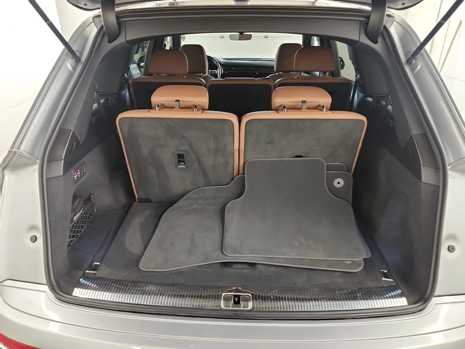 Audi Q7 Progressive* ОБДУХВАНЕ * ПАНОРАМА * , снимка 15 - Автомобили и джипове - 55051487