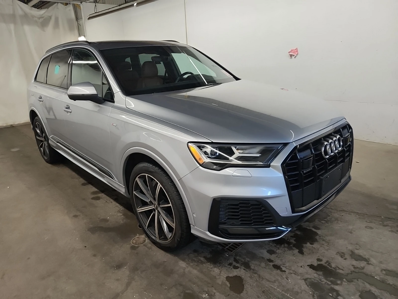 Audi Q7 Progressive* ОБДУХВАНЕ * ПАНОРАМА * , снимка 3 - Автомобили и джипове - 55051487