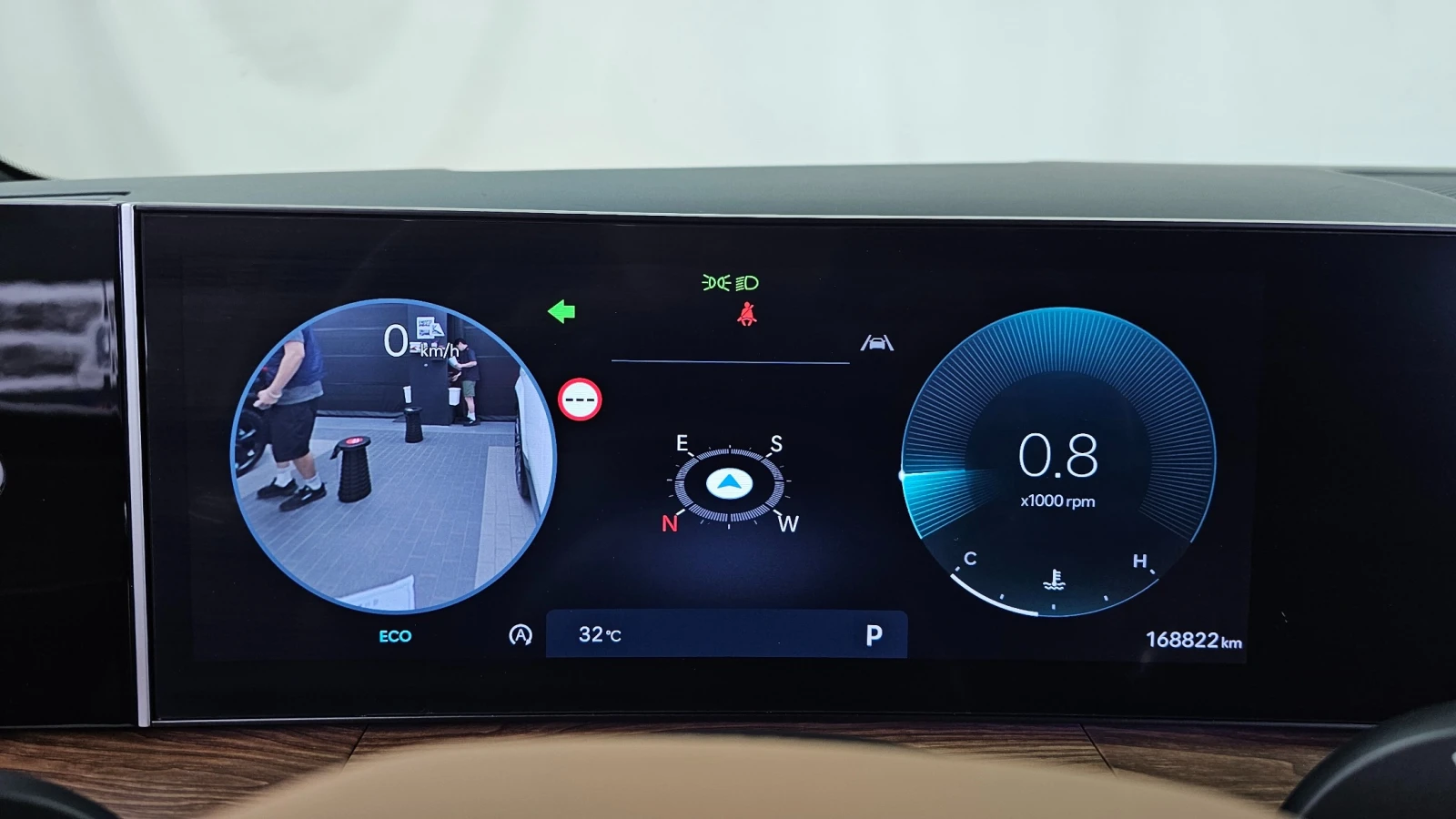 Hyundai Santa fe 2.5T 4WD Calligraphy| HUD| 360 | Massage| Ventilat, снимка 8 - Автомобили и джипове - 55501301