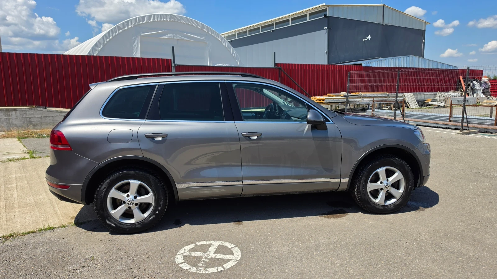 VW Touareg 3.0TDI 245 h.p.  8ZF, webasto, снимка 8 - Автомобили и джипове - 56067948