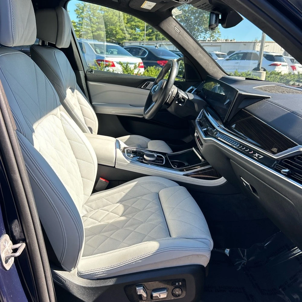 BMW X7 Xdrive40i M-SPORT, снимка 9 - Автомобили и джипове - 56135704