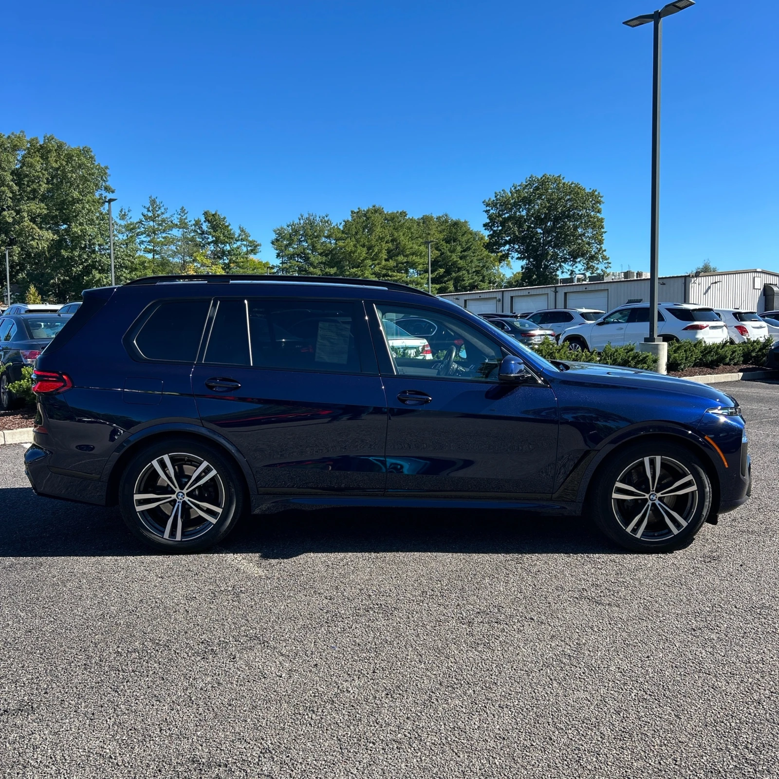 BMW X7 Xdrive40i M-SPORT, снимка 5 - Автомобили и джипове - 56135704
