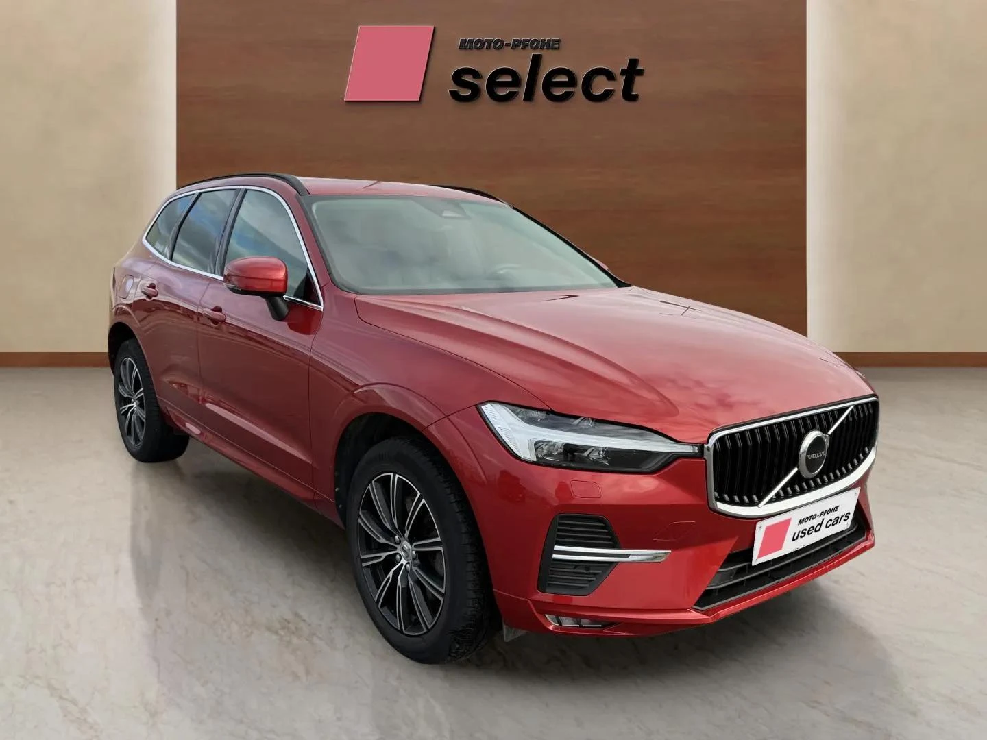 Volvo XC60 2.0 B4, снимка 3 - Автомобили и джипове - 56688174