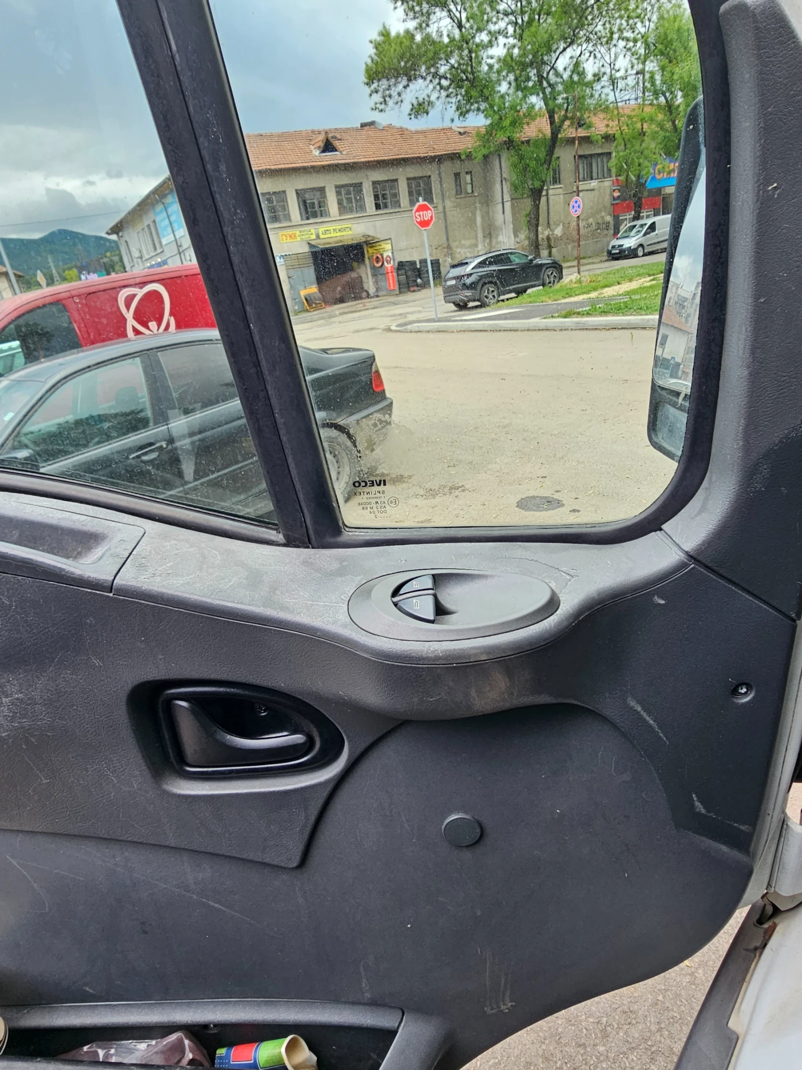 Iveco 35c11 2.8 d 110 hp 3.30/2.10 Italy, снимка 15 - Бусове и автобуси - 54533850