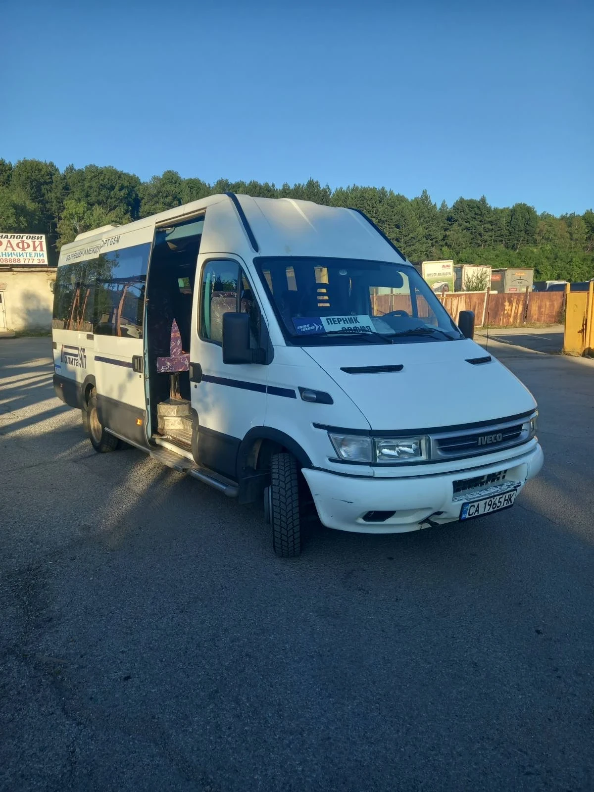 Iveco Daily, снимка 3 - Бусове и автобуси - 55771115
