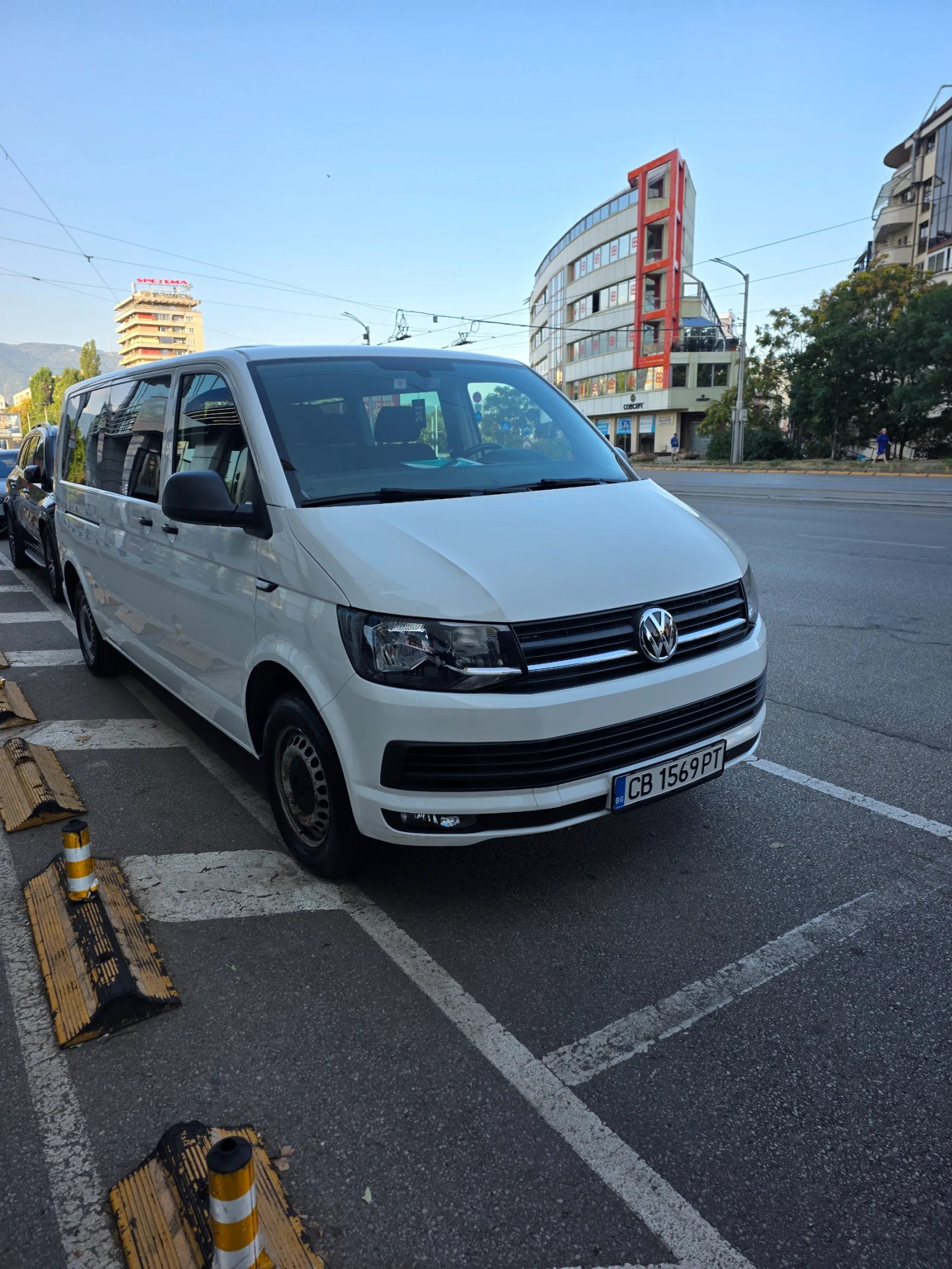 VW Caravelle