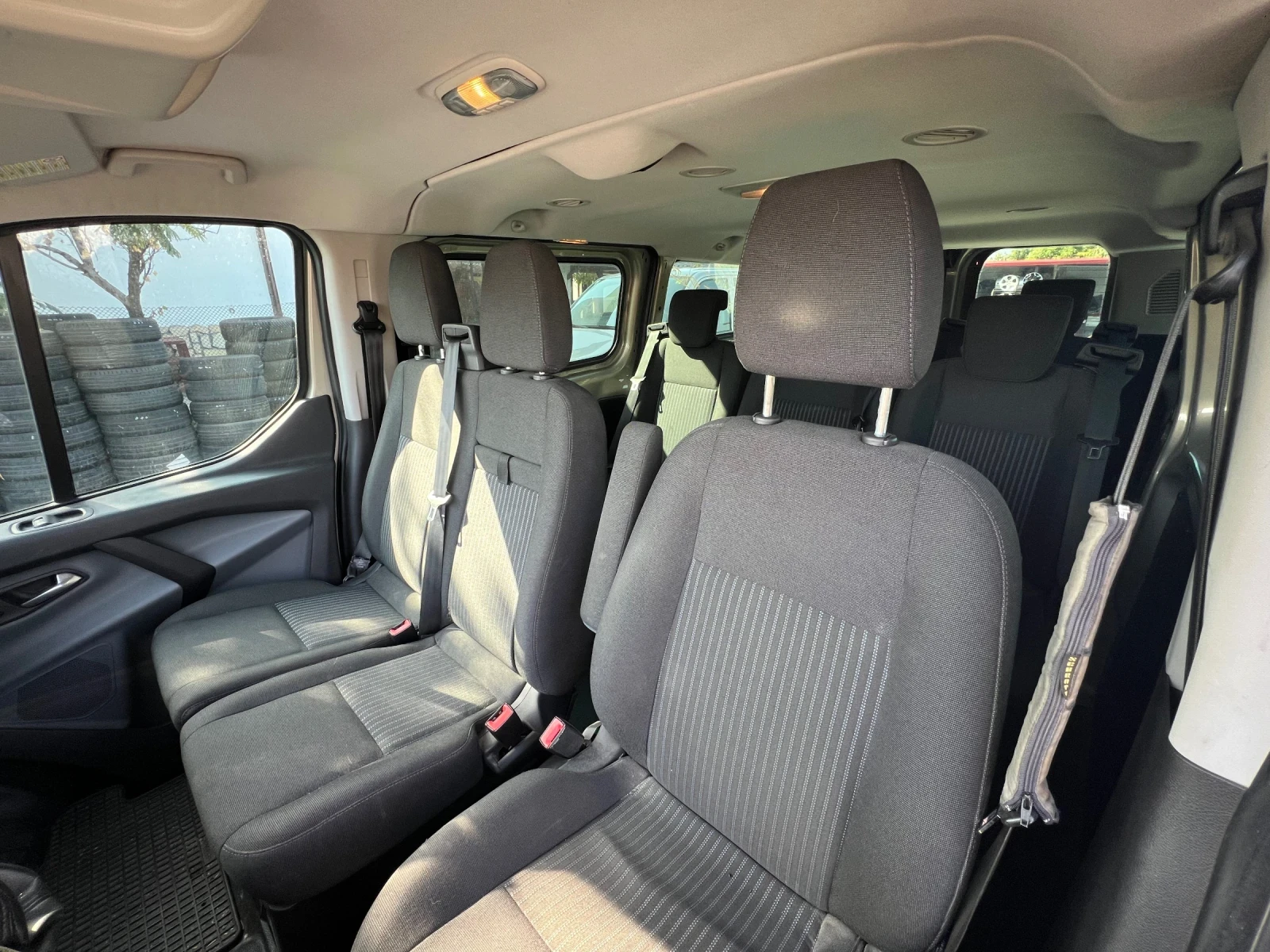 Ford Transit Custom 2.2 125 коня 9 местен нов внос Австрия, снимка 16 - Бусове и автобуси - 55901169