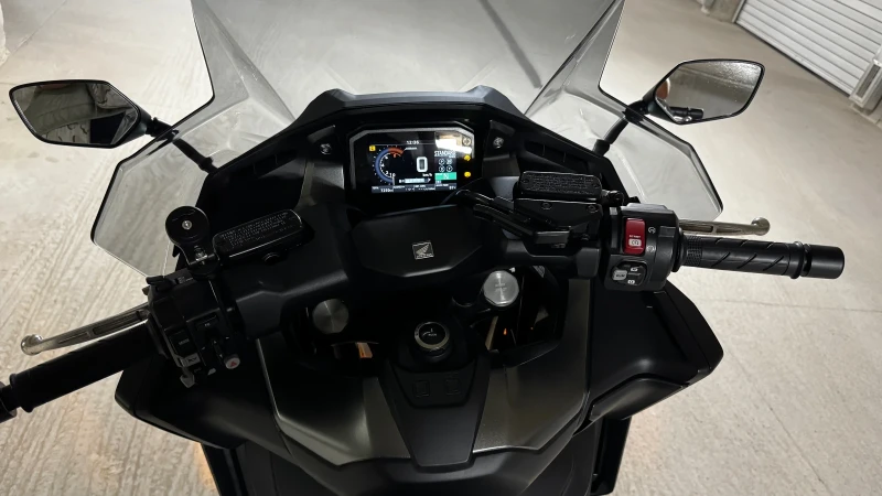 Honda Forza 750 Special Edition, снимка 11 - Мотоциклети и мототехника - 52838938