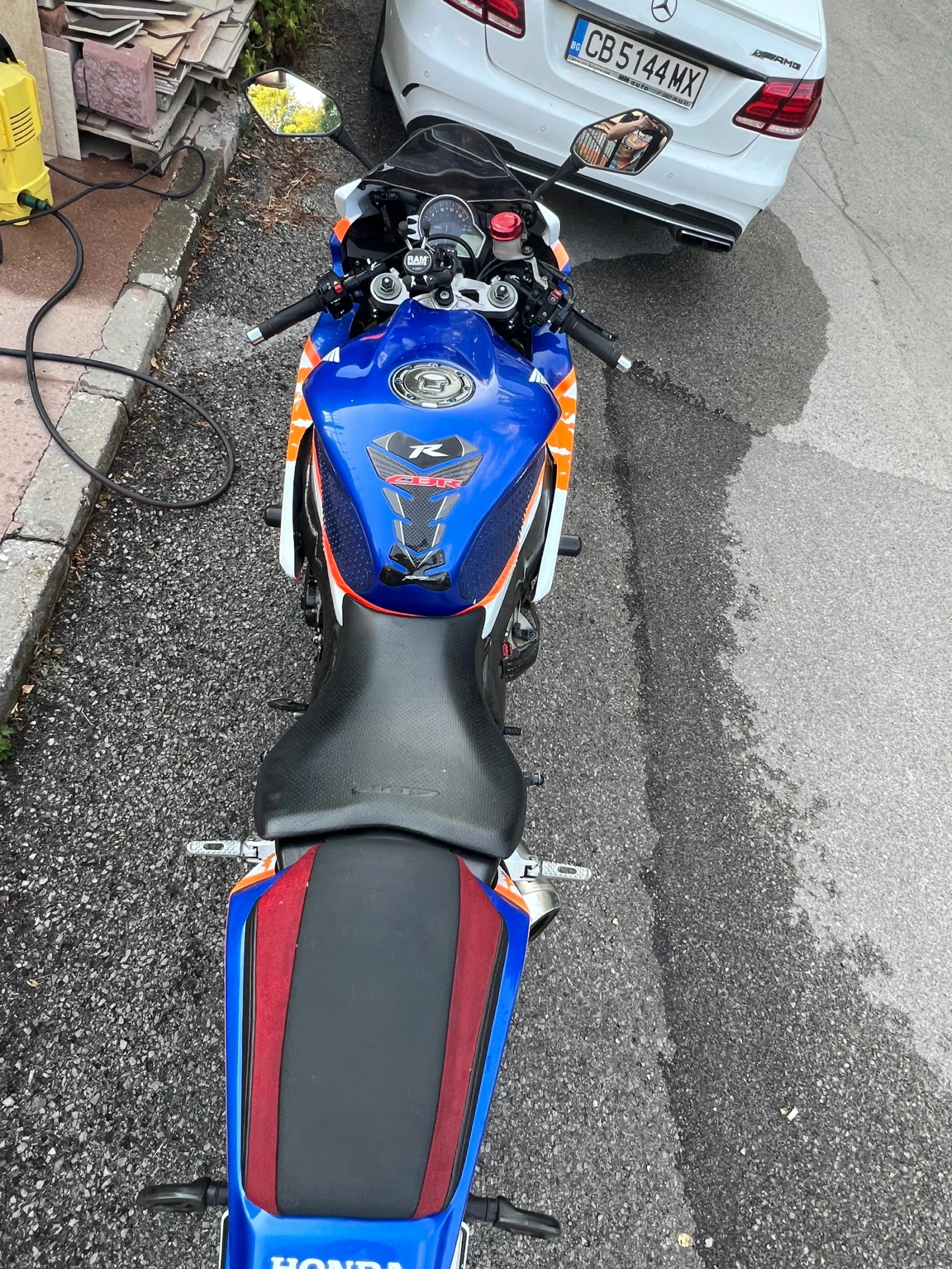 Honda Cbr Fireblade 1000rr, снимка 11 - Мотоциклети и мототехника - 53816935