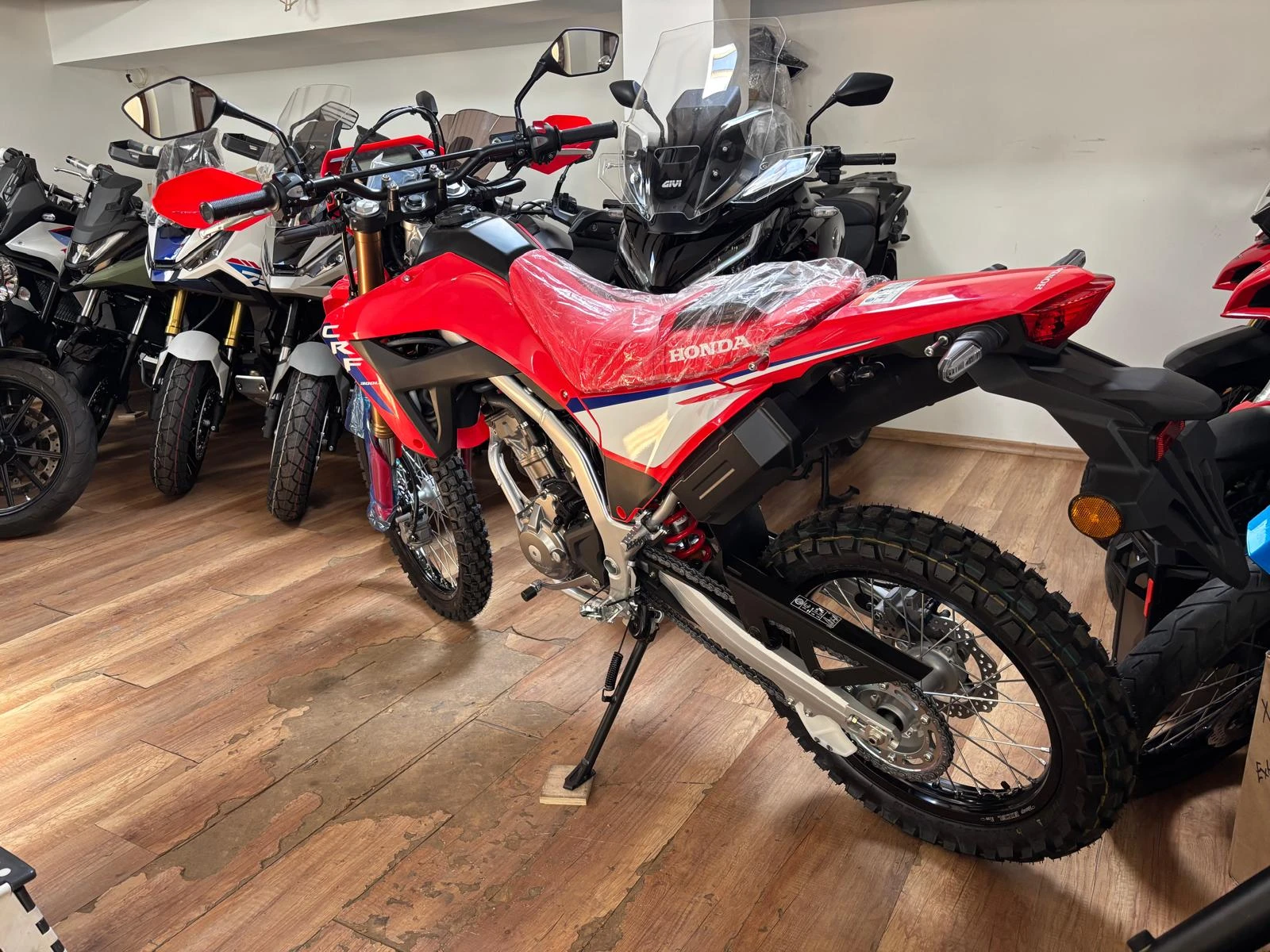 Honda Crf 300L 2026 Чисто Нов, снимка 3 - Мотоциклети и мототехника - 55064466