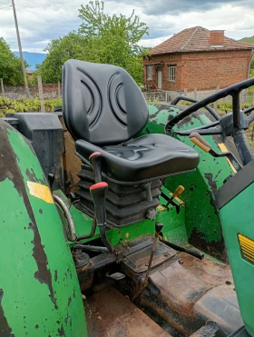 Трактор John Deere 5400, снимка 4