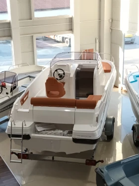 Лодка Собствено производство MEGGACRAFT 620 SUNDECK, снимка 1