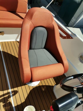 Лодка Собствено производство MEGGACRAFT 620 SUNDECK, снимка 6 - Воден транспорт - 48796482