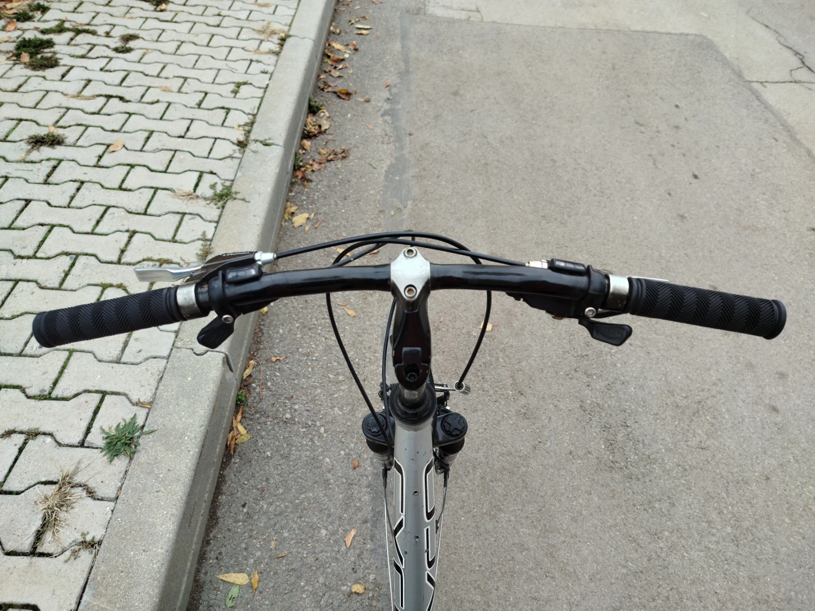 ������� ������ ��������� ����� ����� ��� �������� ����� | Mobile.bg � ����������� 6