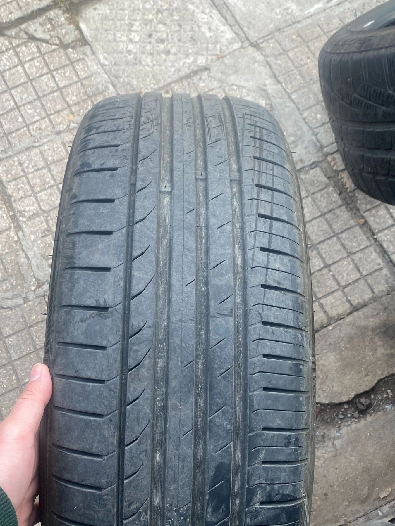  225/45R19 | Mobile.bg   2