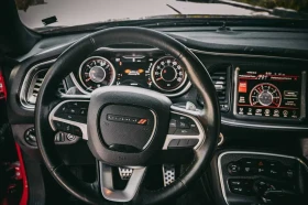 Dodge Challenger 5.7 HEMI V8, снимка 6