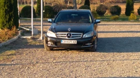 Mercedes-Benz C 220, снимка 9