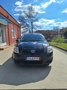 Toyota Auris 2.0 D-4D - 3950 € / 7725.53 лв. - 33003082 2