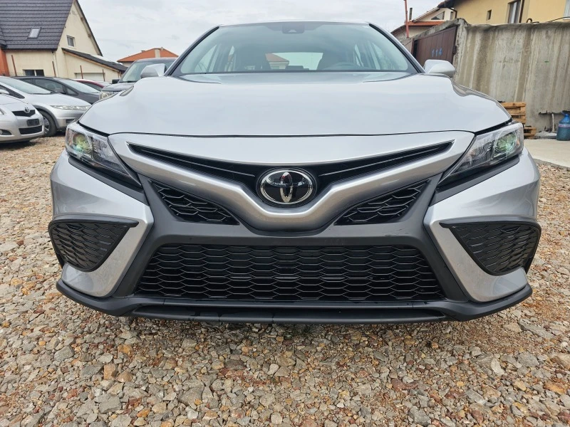 Toyota Camry 2.5i 218кс. 3918км, снимка 2 - Автомобили и джипове - 46490915