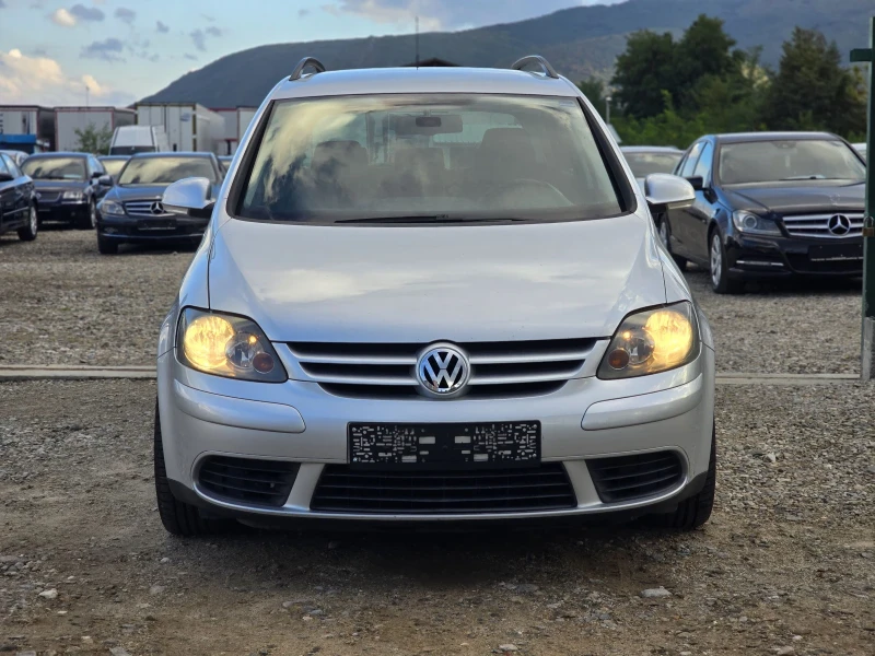 VW Golf 2.0tdi 140Hp ЛИЗИНГ, снимка 8 - Автомобили и джипове - 47513059