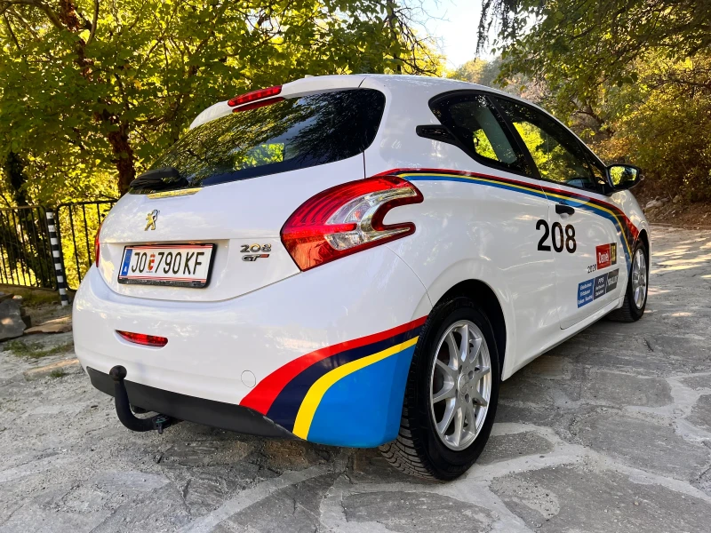 Peugeot 208, снимка 5 - Автомобили и джипове - 47694775