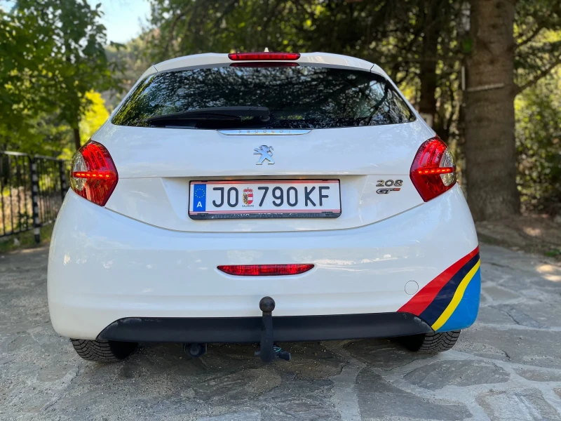 Peugeot 208, снимка 4 - Автомобили и джипове - 47694775