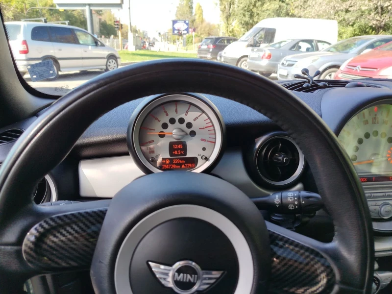 Mini One 1.6, снимка 3 - Автомобили и джипове - 48098048