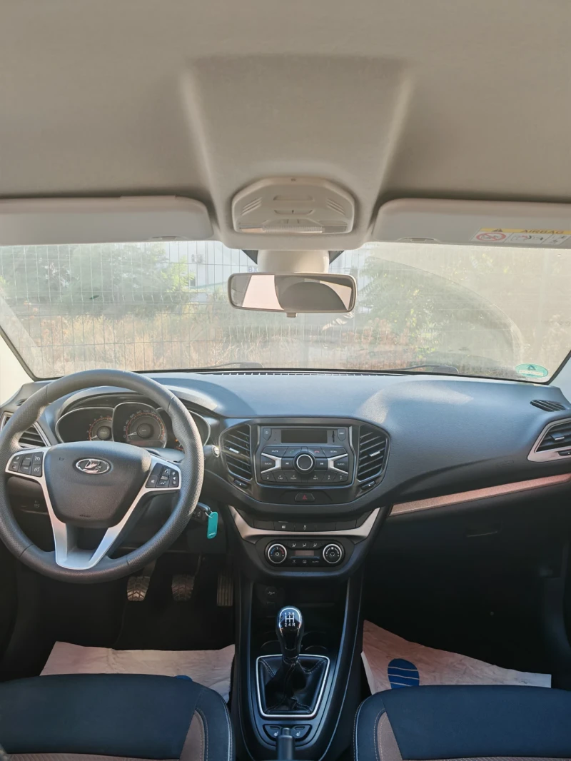 Lada Vesta, снимка 15 - Автомобили и джипове - 52573170