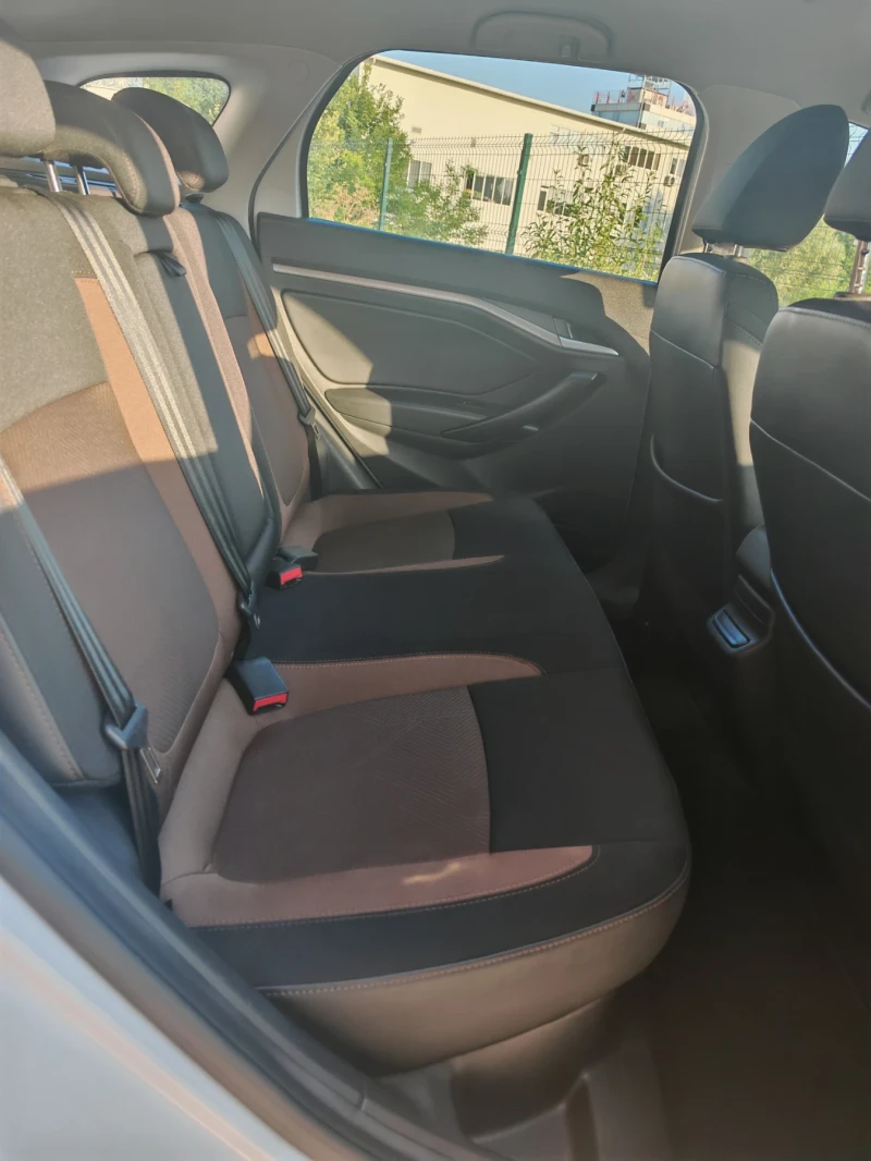 Lada Vesta, снимка 11 - Автомобили и джипове - 52573170