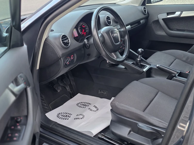 Audi A3 2.0 tdi 140 k.c. Топ , снимка 9 - Автомобили и джипове - 52695338