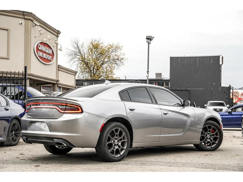 Dodge Charger * АВТО КРЕДИТ* ЦЕНА ДО БГ * СЕРВИЗНА ИСТОРИЯ * , снимка 3 - Автомобили и джипове - 52753422