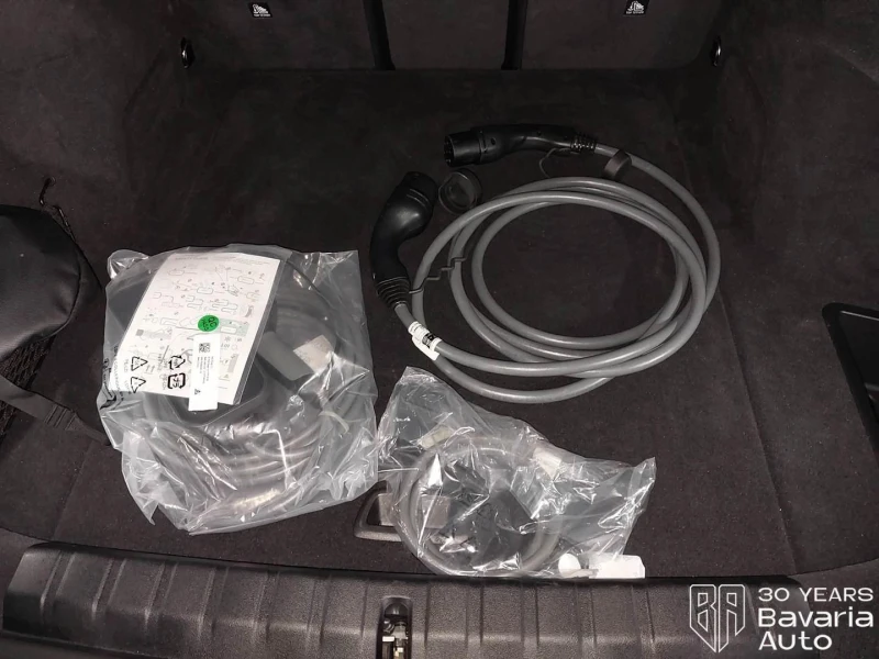 BMW i4 40 xDrive M Sport Paket, снимка 13 - Автомобили и джипове - 52834200