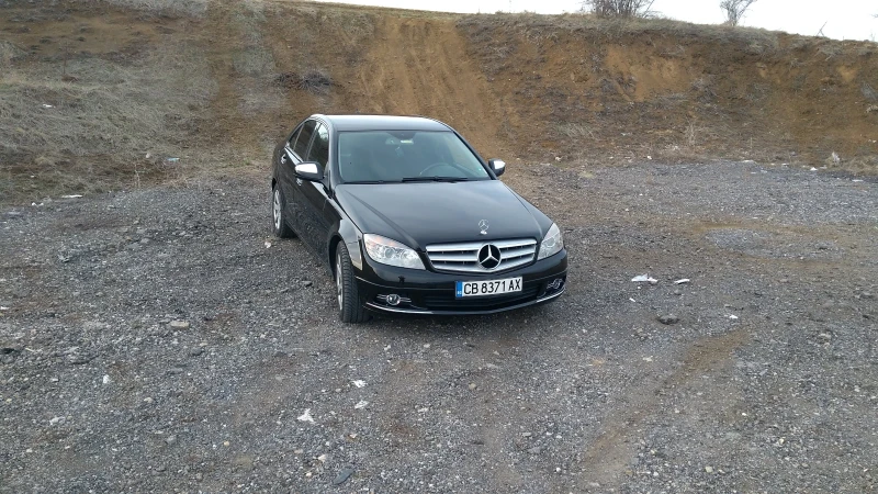 Mercedes-Benz C 220, снимка 3 - Автомобили и джипове - 53497831
