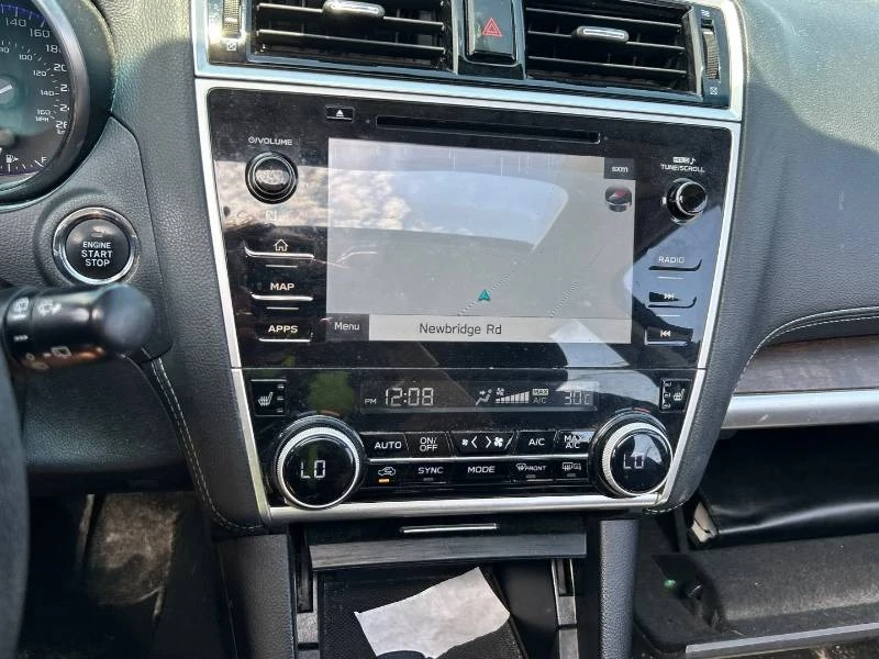 Subaru Outback * Limited * ДИСТРОНИК * СЛЕДЕНЕ НА ЛЕНТИ * 2 КЛЮЧА, снимка 10 - Автомобили и джипове - 54741251