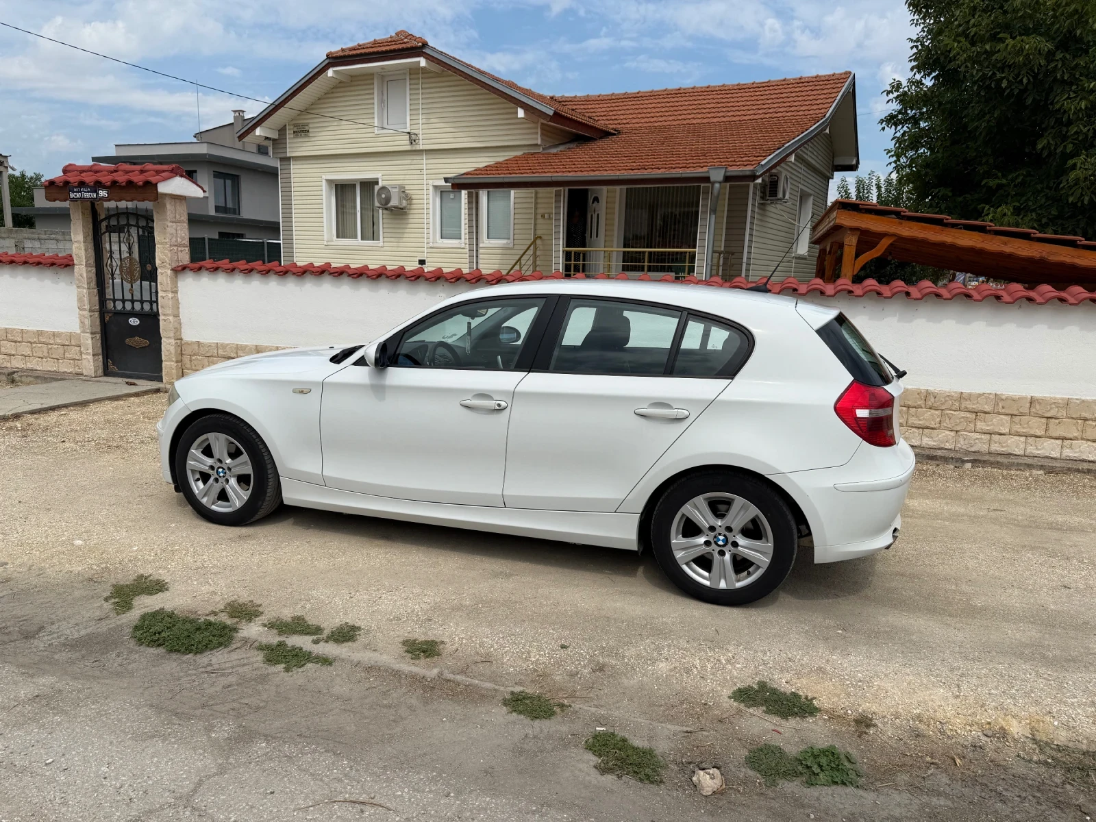 BMW 116, снимка 1