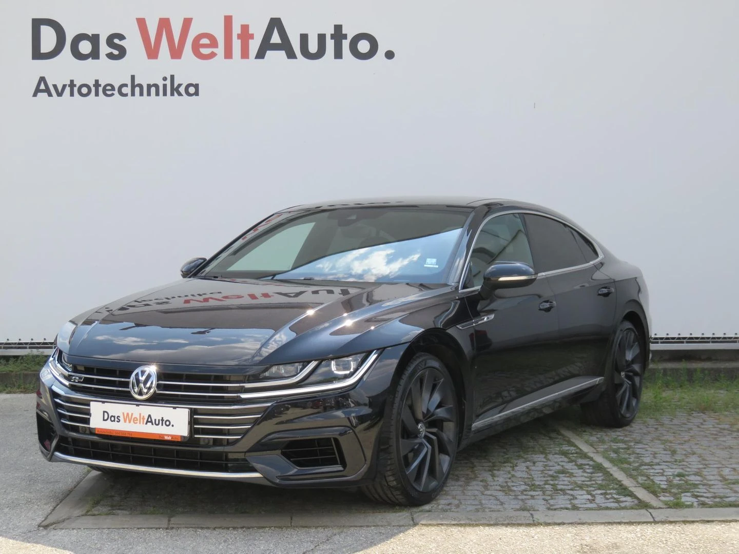 VW Arteon R- Line 2.0 TSI BMT 4M DSG - изображение 2