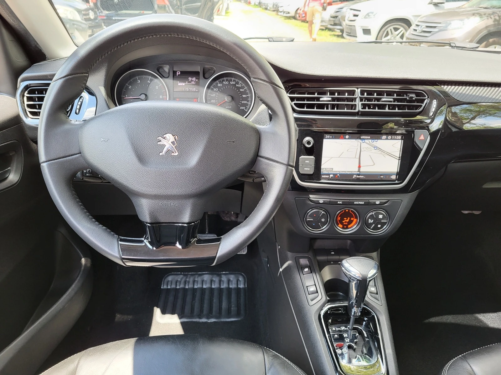 Peugeot 301 1.6i-AVTOMATIK - изображение 10