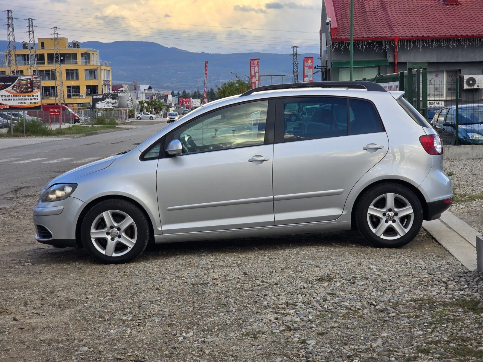 VW Golf Plus 2.0tdi 140Hp ЛИЗИНГ - изображение 2