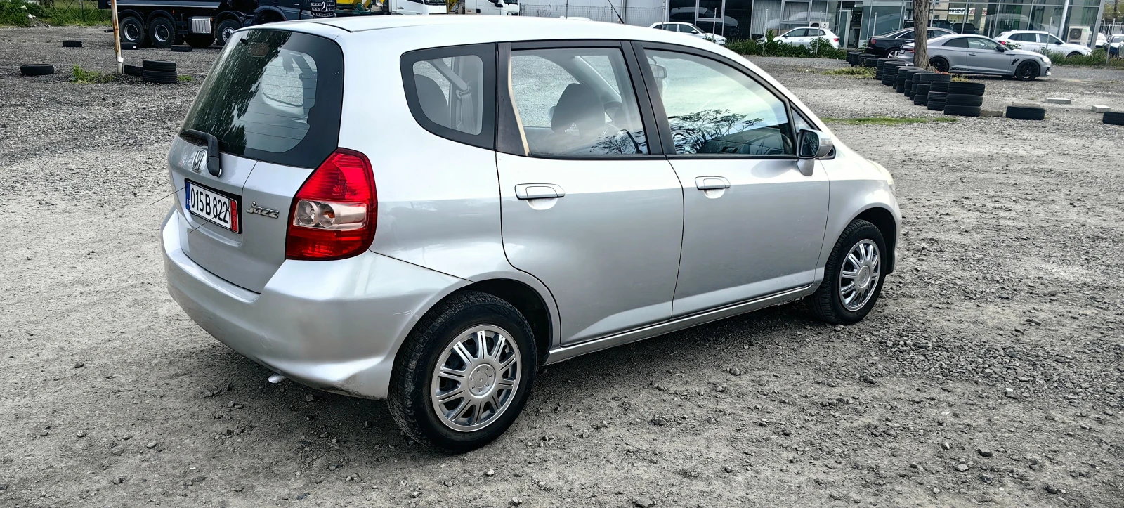 Honda Jazz 1.4i face  - изображение 3