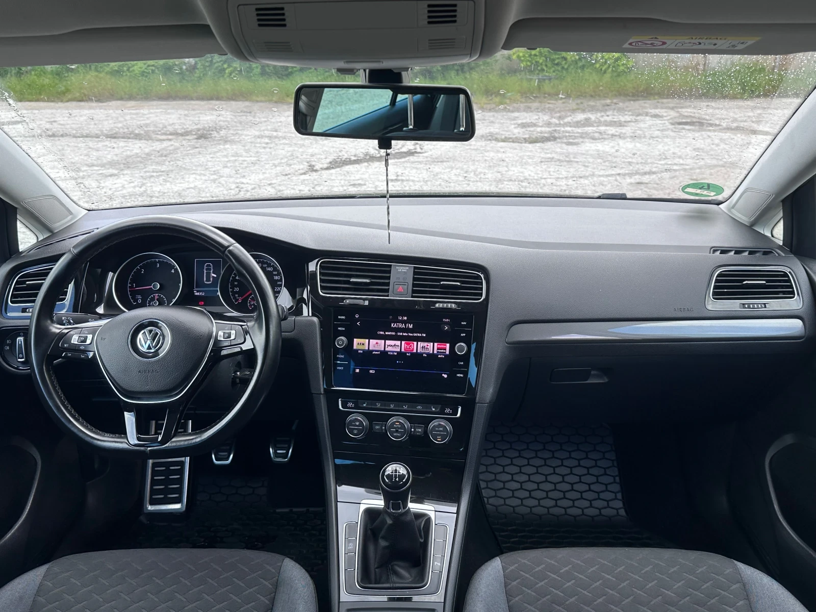 VW Golf 7.5 1.6TDI JOIN ТОП СЪСТОЯНИЕ! - изображение 8