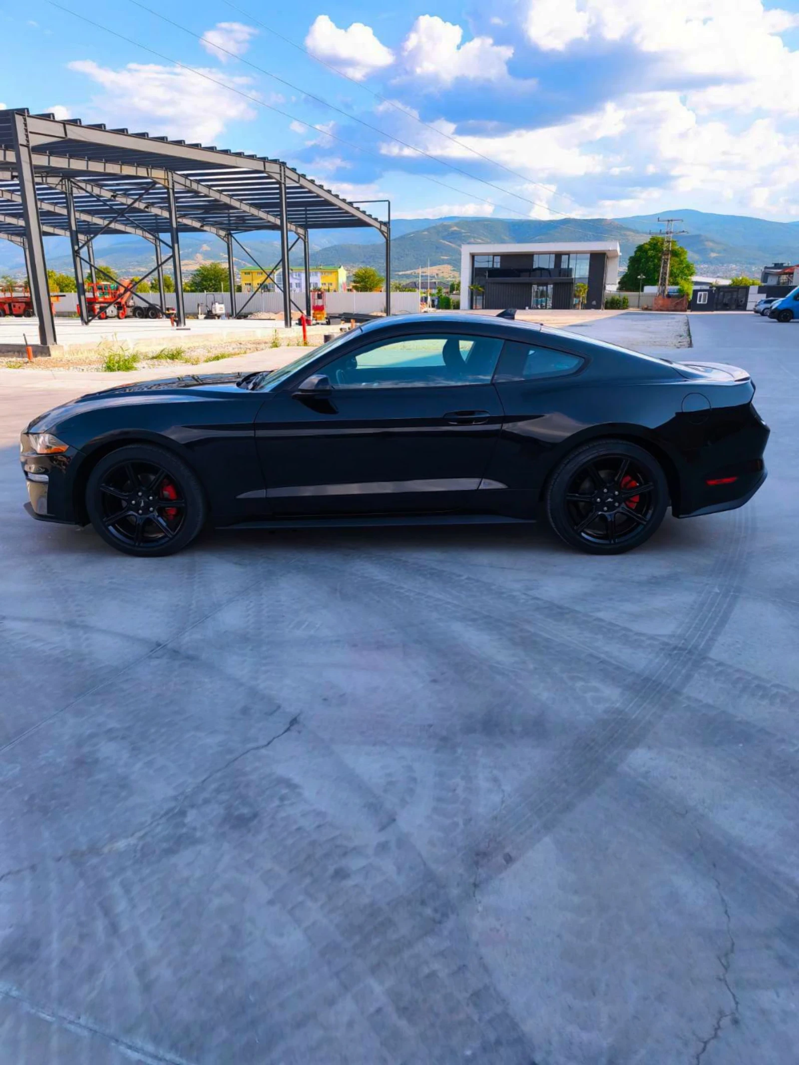 Ford Mustang  - изображение 2