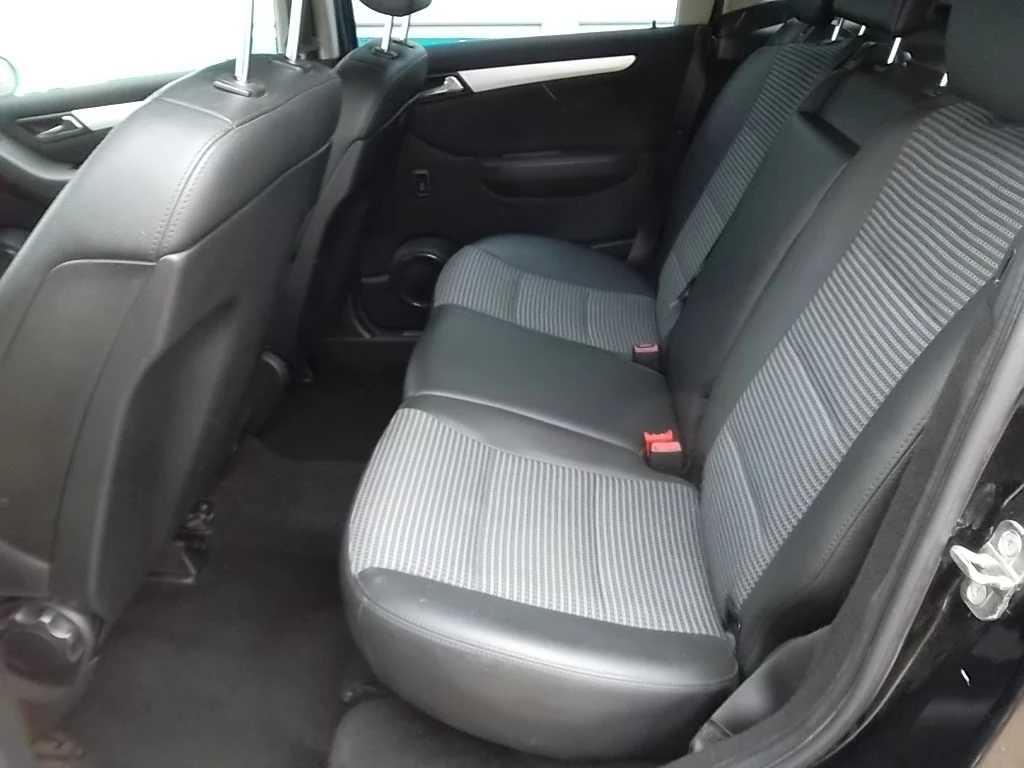 Mercedes-Benz B 200 Автоматик Нави Кожа - изображение 8
