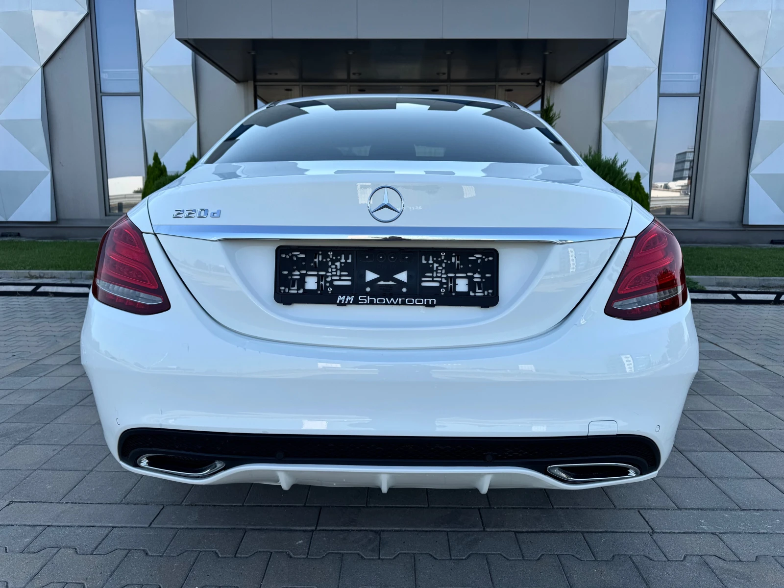 Mercedes-Benz C 220 AMG-KEYLESS-GO-NAVI-BURMASTER-ASISTENS-PLUS- - изображение 6