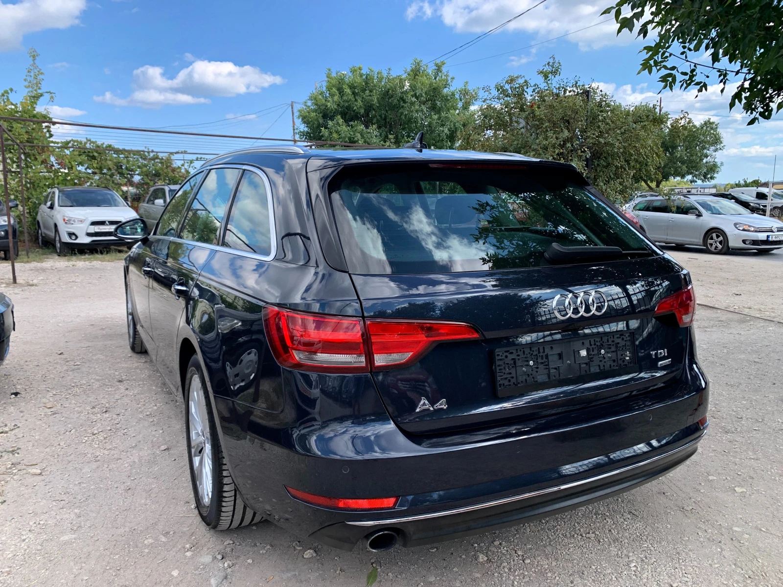 Audi A4 2.0TDI DIGITAL КАМЕРА НАВИ - изображение 3