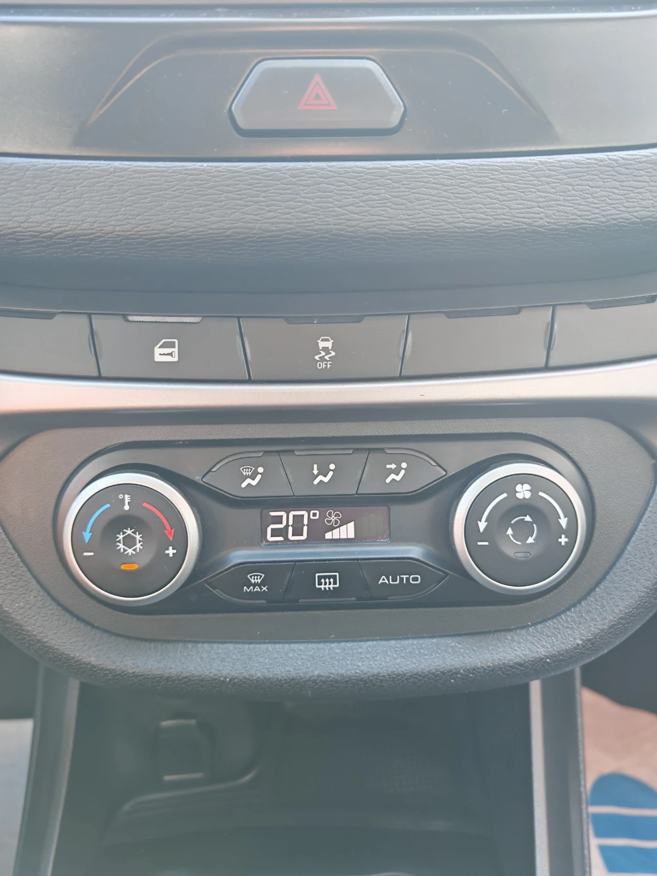Lada Vesta | Mobile.bg — изображение 12
