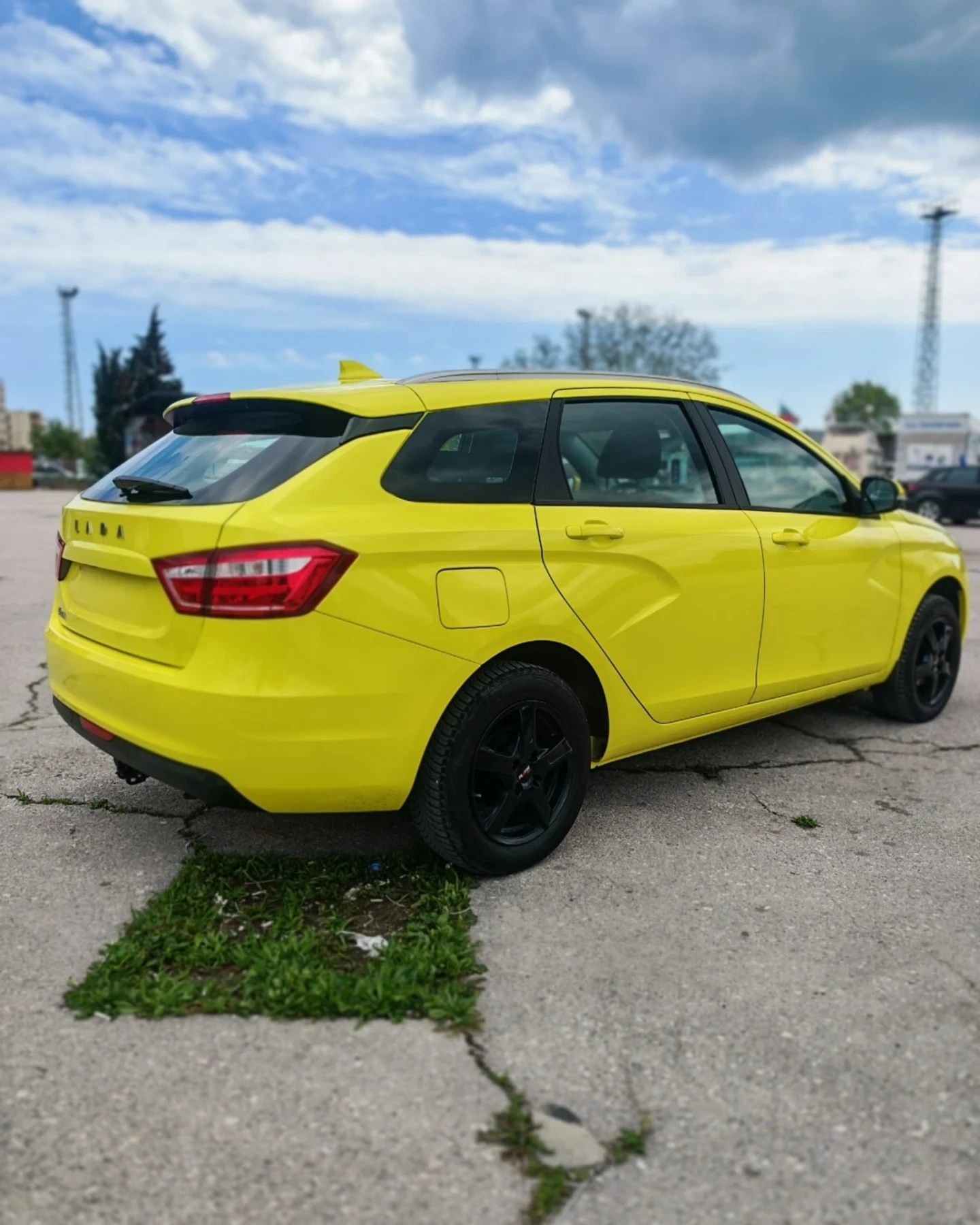Lada Vesta SW 1.6, снимка 6 - Автомобили и джипове - 54388112