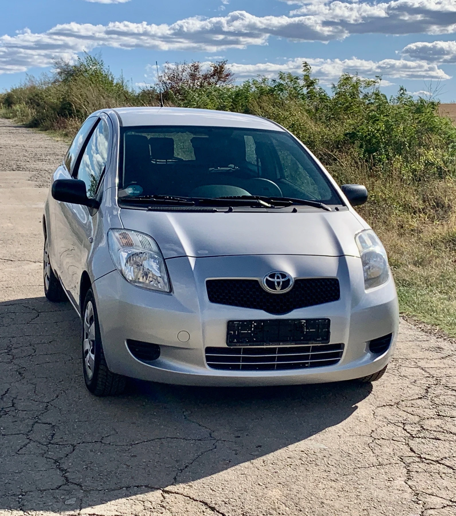 Toyota Yaris БЕНЗИН| 2009г.| КЛИМА| НОВ ВНОС| НОВИ ЗИМНИ ГУМИ - изображение 9