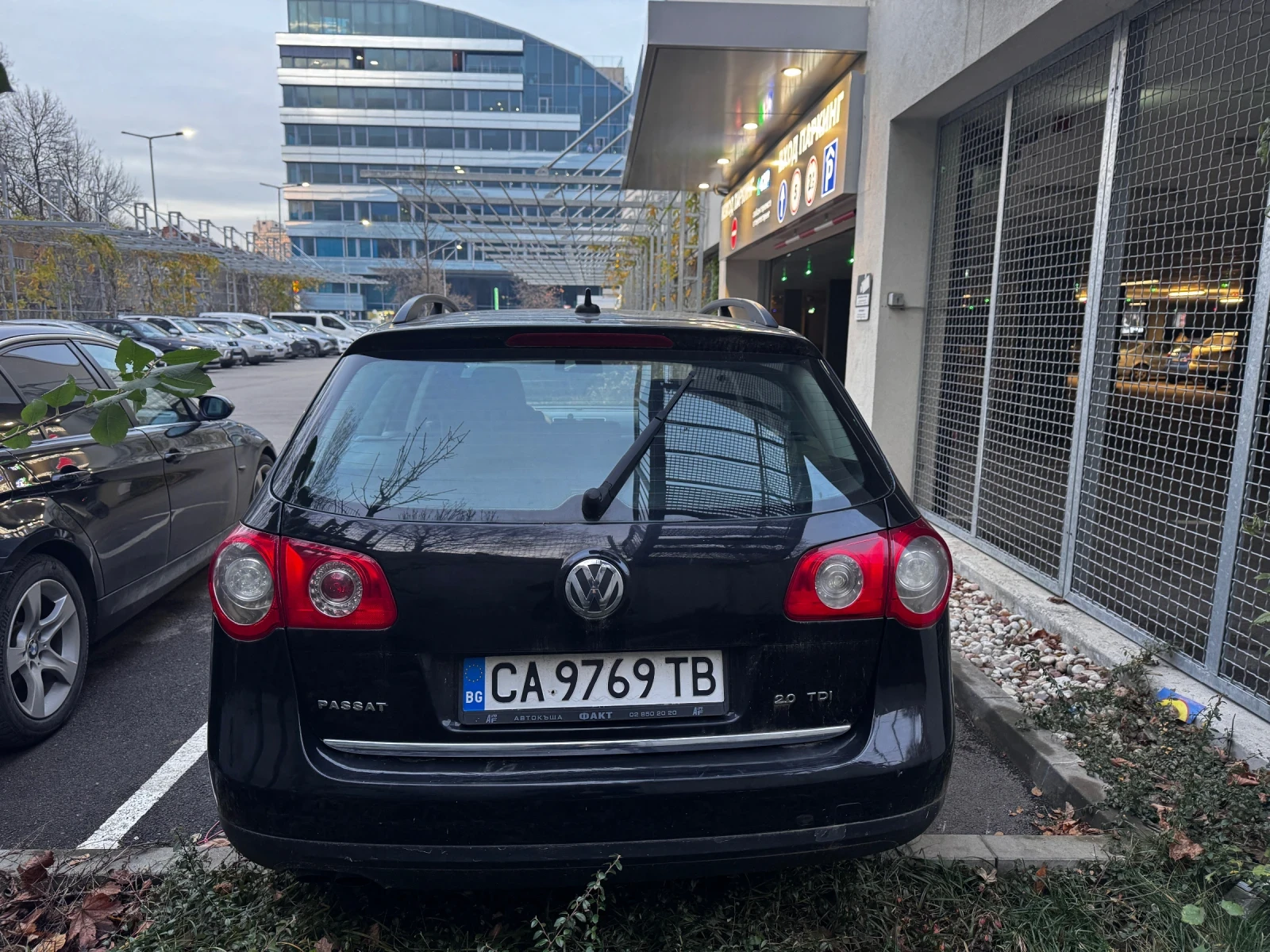 VW Passat 2.0 - изображение 7